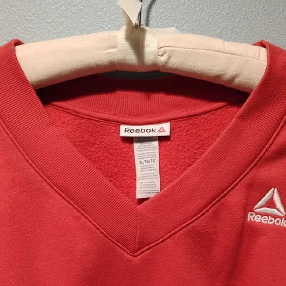 Reebok Coral-Red V-Neck Pullover Sweatshirt (XL) and Joggers (L) - Picture 3 of 6